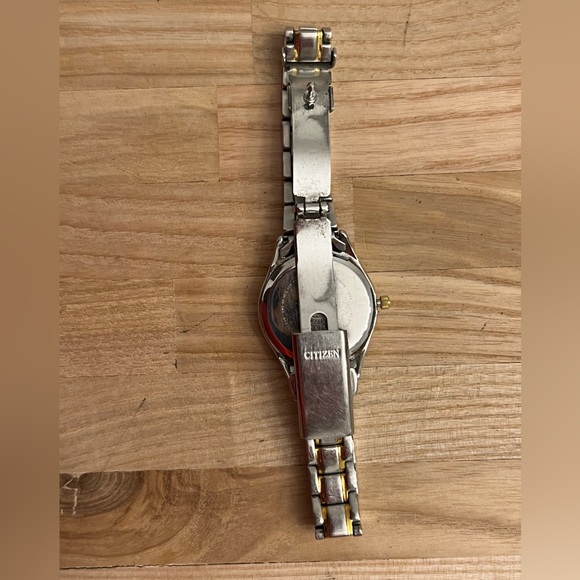 Citizen Eco-Drive Ladies Watch Two Tone Bracelet White Dial Day Date Window - Picture 8 of 11